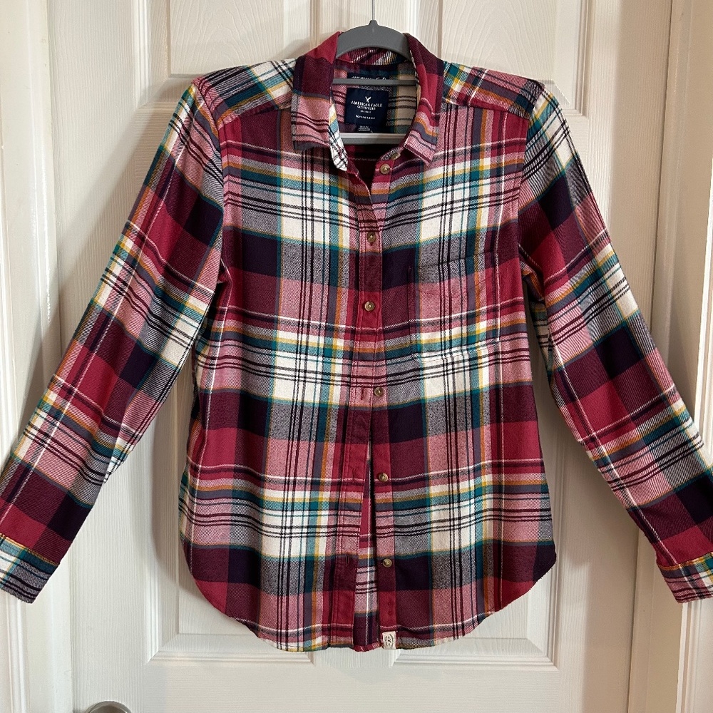 American Eagle Button-up Flannel, Medium